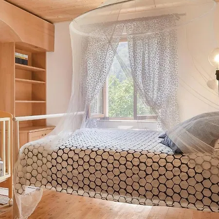Fico House بيت للعطل Navenze