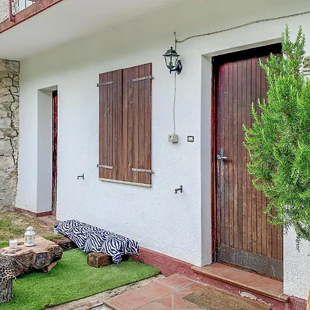 بيت للعطل Fico House